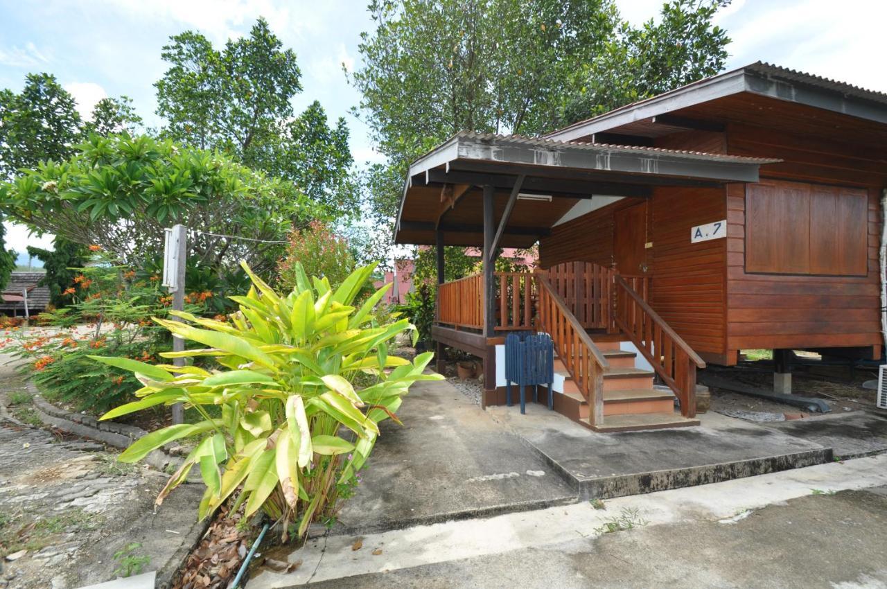 Mae Chaem Hotel&Resort Exterior foto